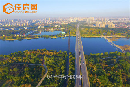 惠泽澜庭3室2厅1卫65万118.73m2出售